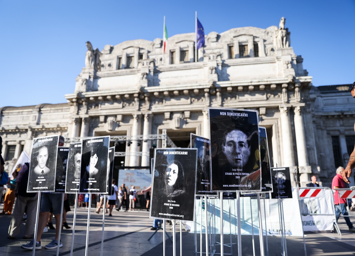 'Ndrangheta, a Milano la manifestazione di sostegno a Gratteri