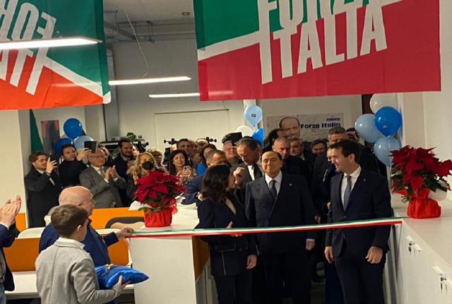 Nuova sede Forza Italia a Milano