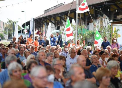 Milano regge, male la Lombardia: il Pd guarda alla partita delle Regionali