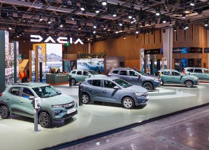 Al Salone dell’Auto di Parigi Dacia svela la nuova visual identity