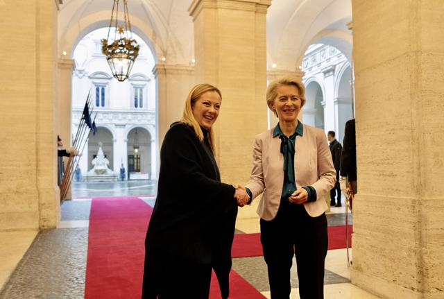 Giorgia Meloni riceve Ursula von der Leyen a Palazzo Chigi