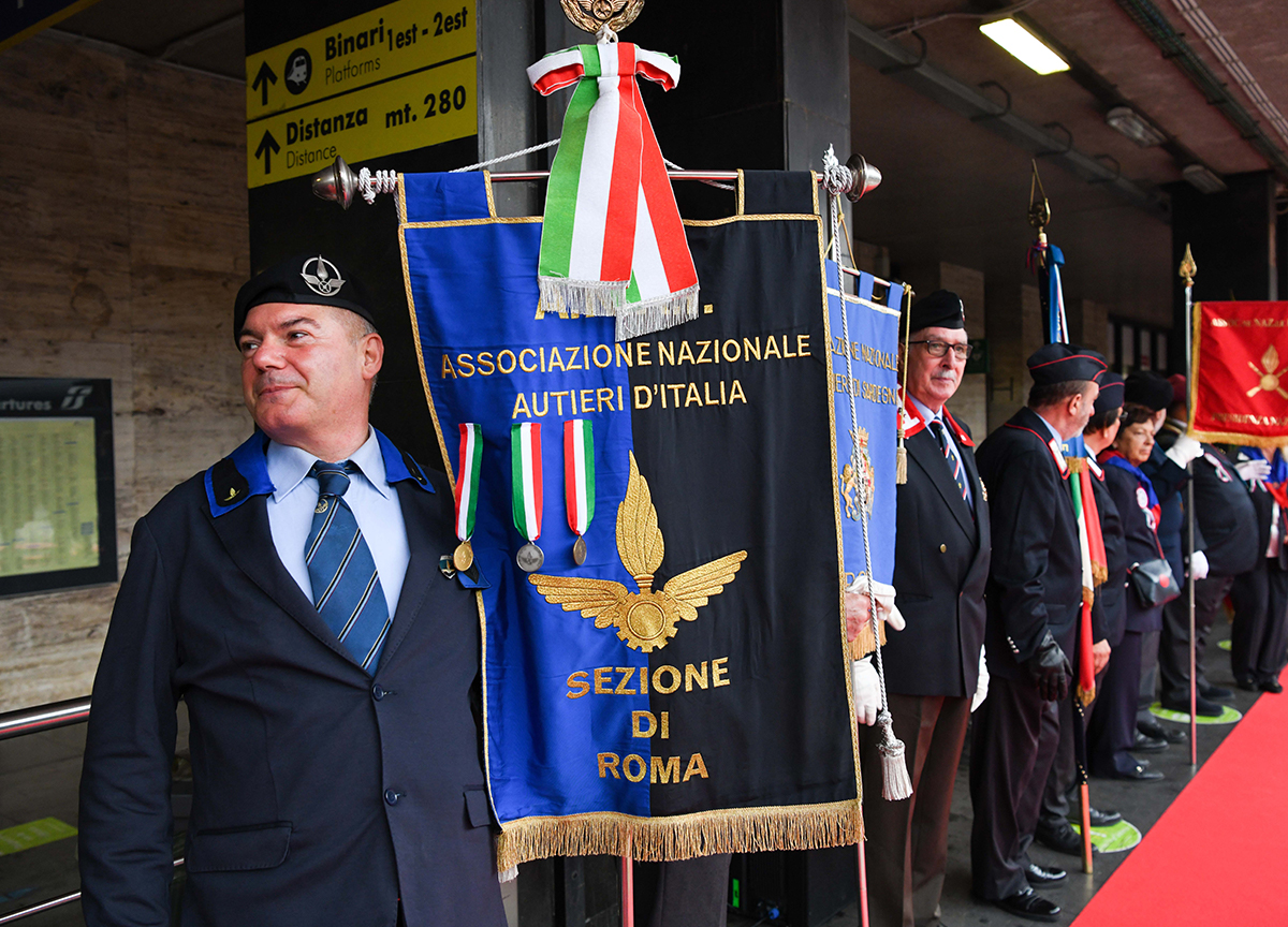 FS accoglie a Roma Termini il Treno della Memoria