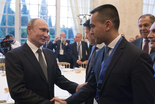 Vladimir Putin Luigi Di Maio