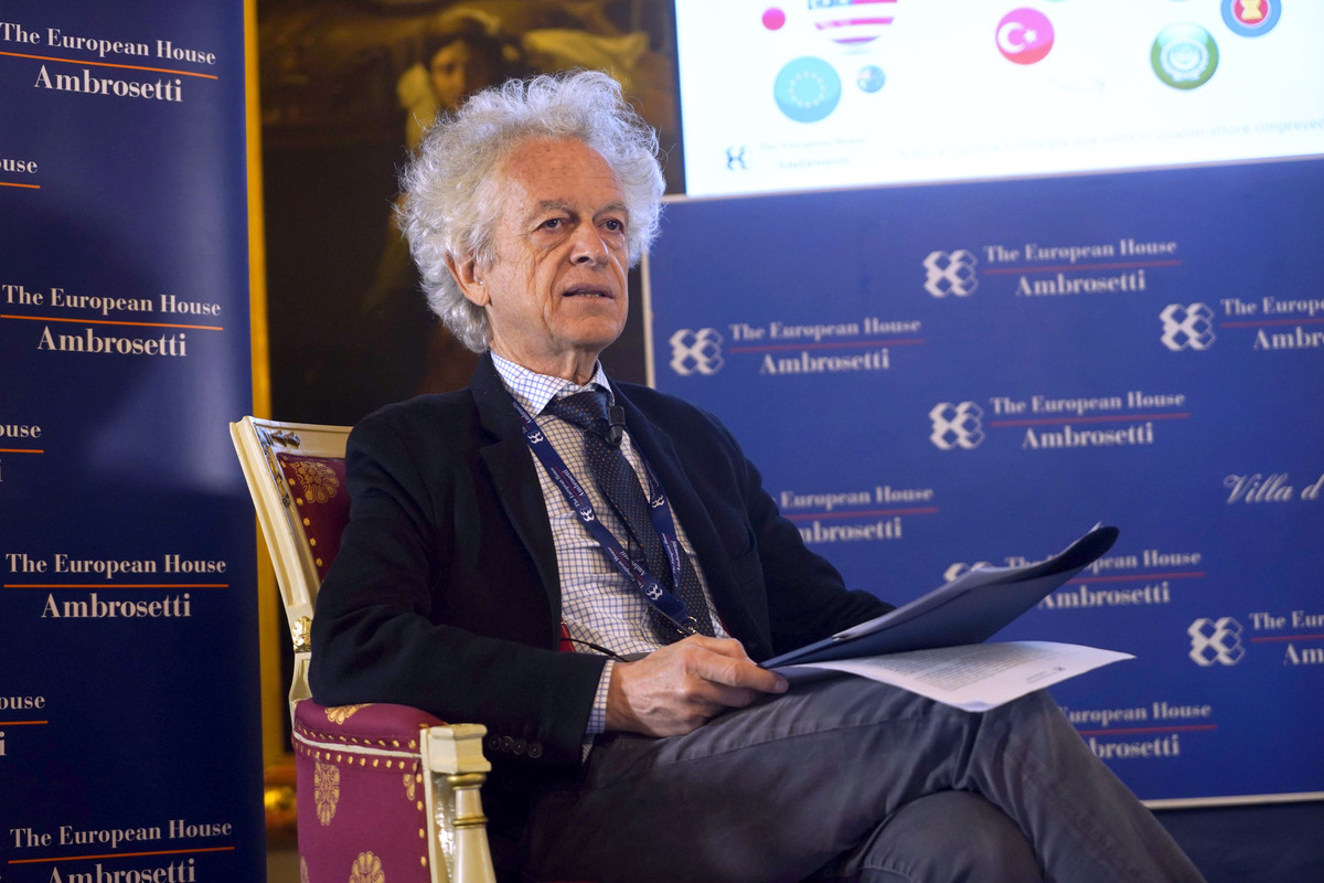 FORUM AMBROSETTI 2022, LO SCENARIO DELL'ECONOMIA E DELLA FINANZA