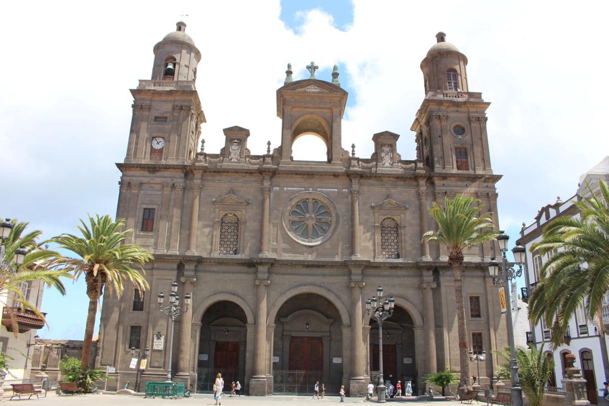 Las Palmas, la facciata della  Cattedrale di Sant'Anna
