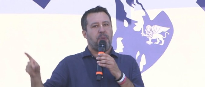 Matteo Salvini comizio a Pontida