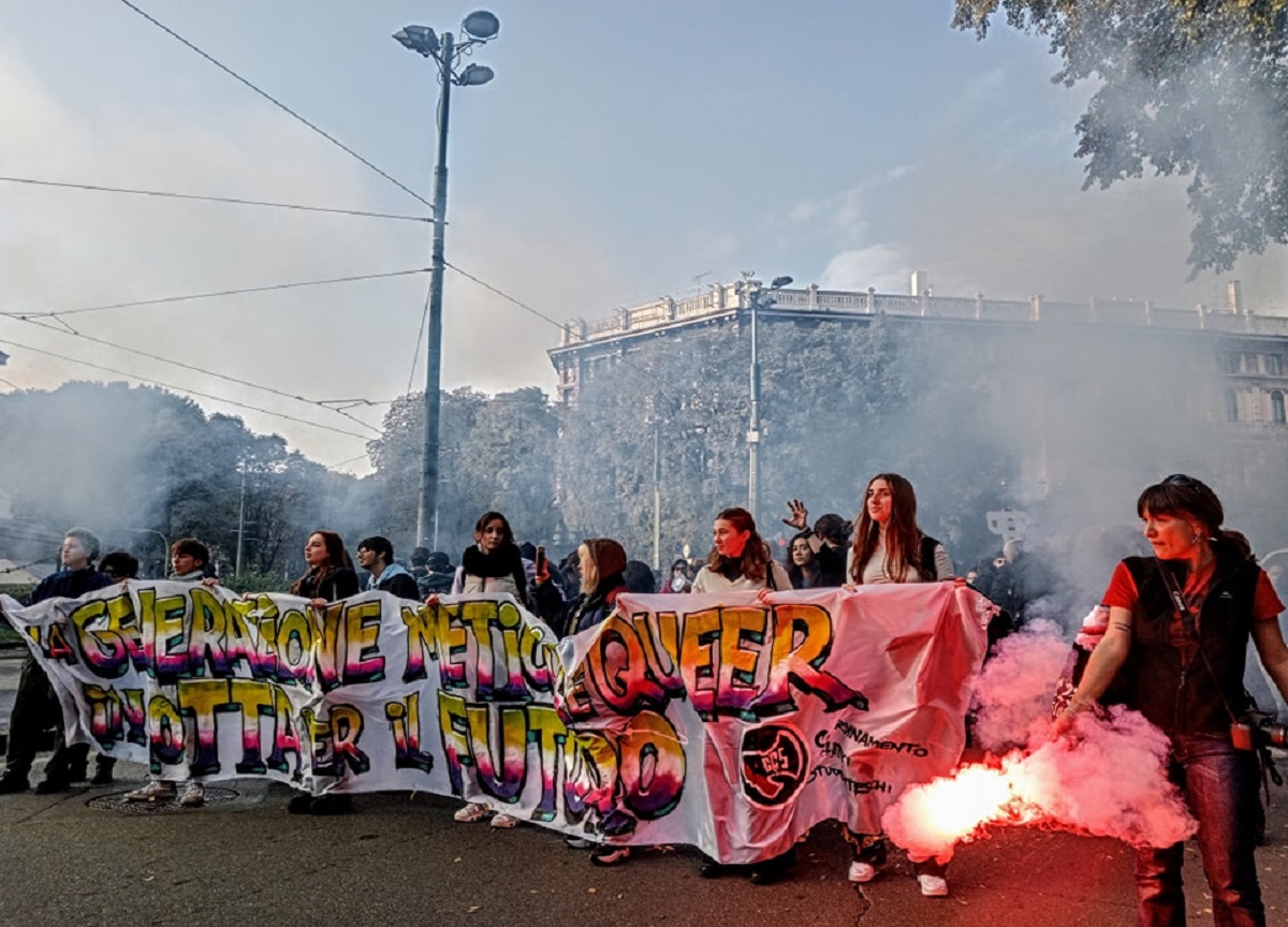 No Meloni Day: corteo a Milano