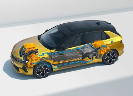 Opel Astra ibrida plug-in, 60 chilometri di autonomia ad emissioni zero