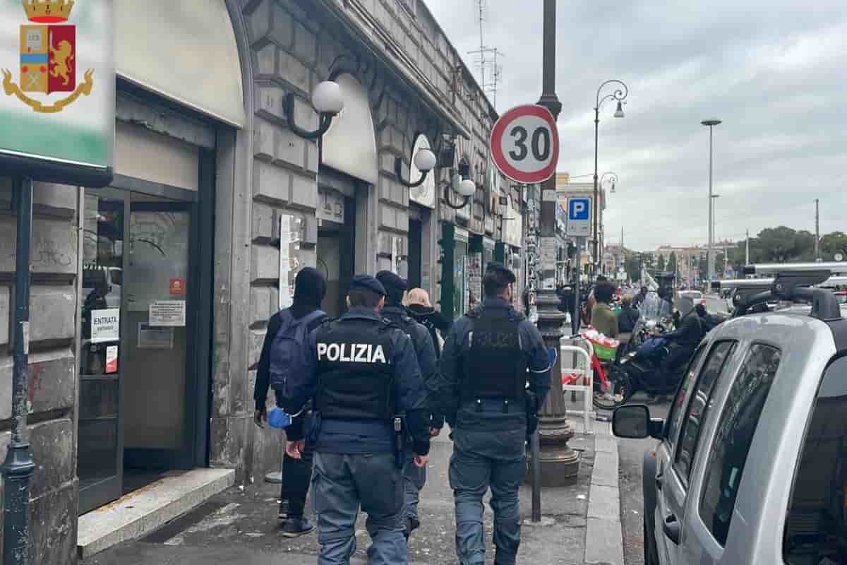 polizia termini 1 min