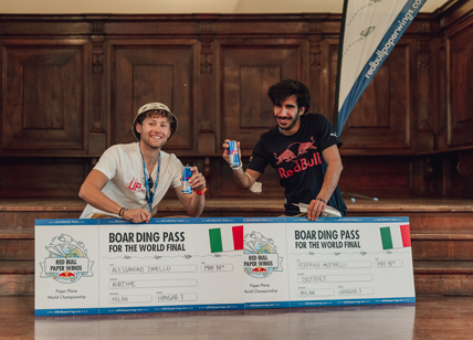 Red Bull Paper Wings: incoronati a Milano i vincitori italiani della gara