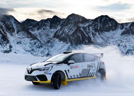 Renault svela la nuova Clio Rally 3 a quattro ruote motrici