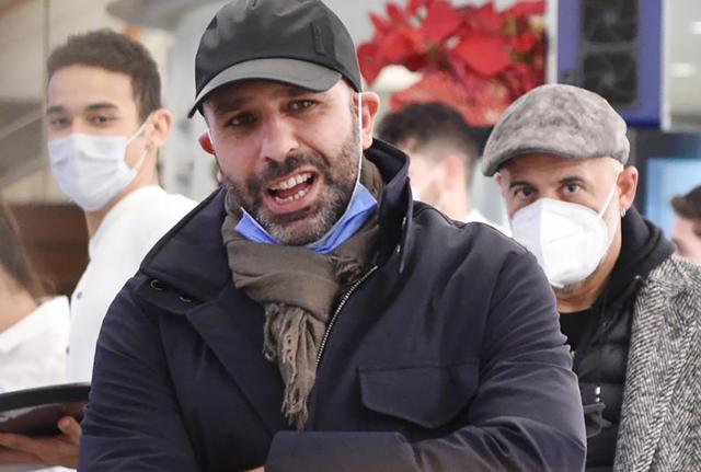 Checco Zalone, finito l'effetto Mediaset crollano i ricavi della sua società. Ma nei conti risulta un attivo di 7 milioni