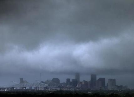 Usa, tornado a New Orleans: 18 mila case senza corrente. Feriti