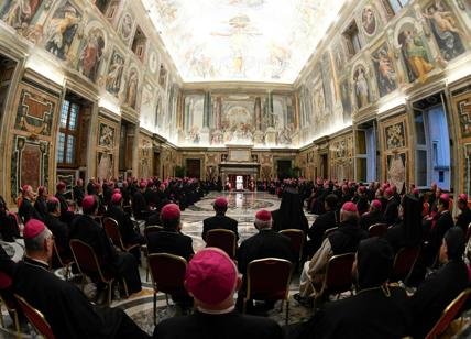 Attacco dei vescovi all'autonomia: "A rischio il vincolo di solidarietà"