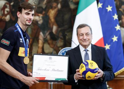Volley, Italia campione del mondo. Draghi: grazie per emozioni, siete.. Video