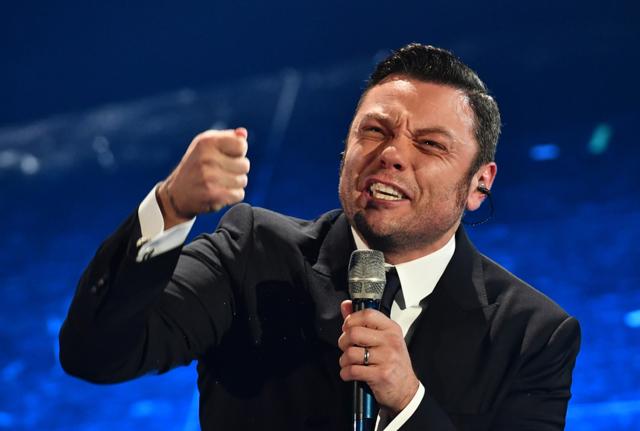 Tiziano Ferro contro la legge sulla maternità surrogata. Foto Lapresse