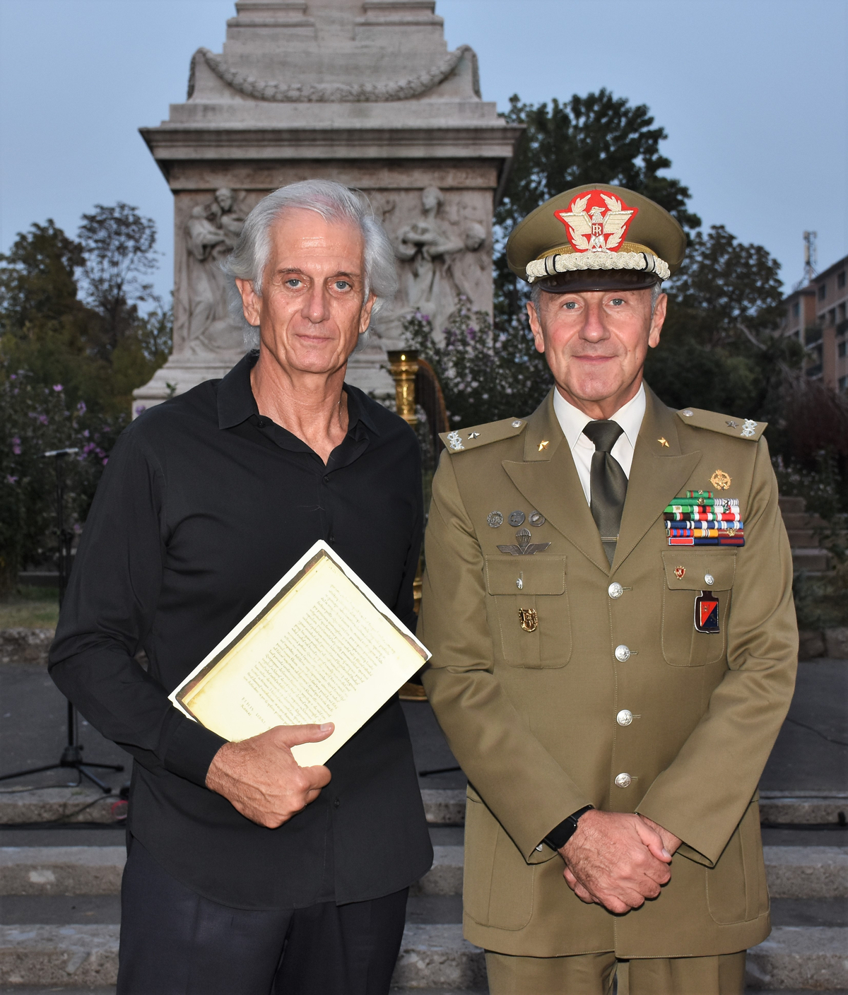 Ricordo di San Francesco patrono d’Italia in Piazza Risorgimento a Milano. Foto: Nick Zonna