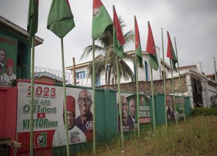 Elezioni Nigeria, il paese chiave dell'Africa sceglie in un clima di crisi