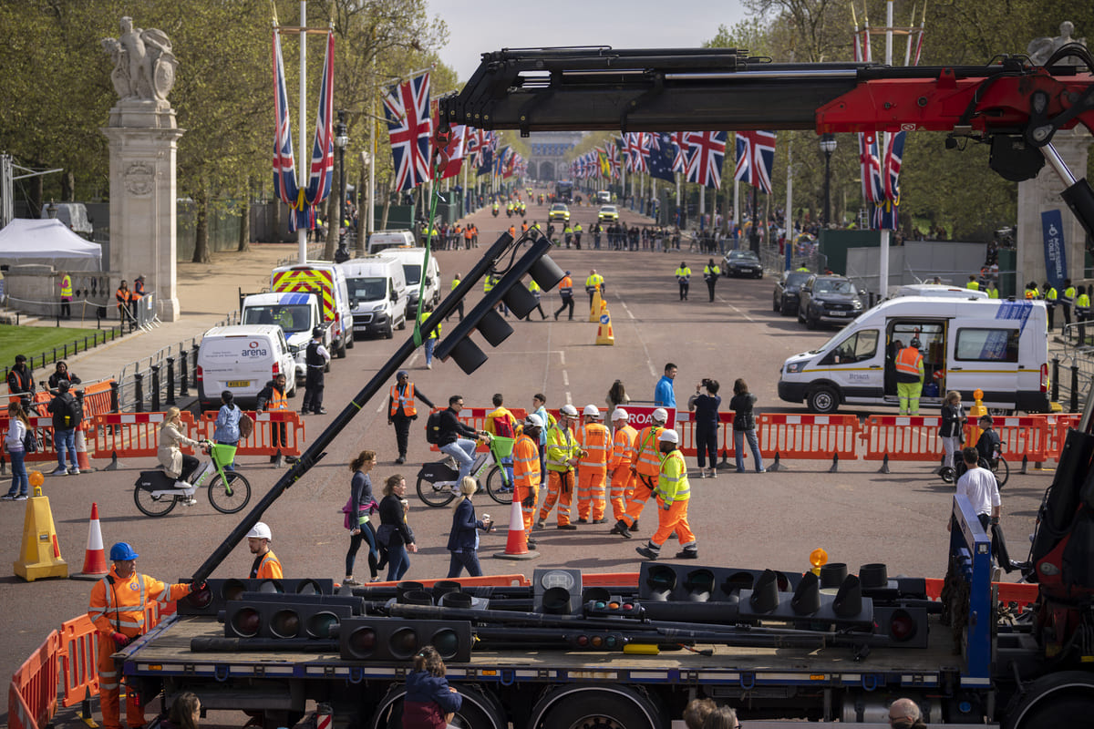 Londra - Preparativi per l'incoronazione di Re Carlo III