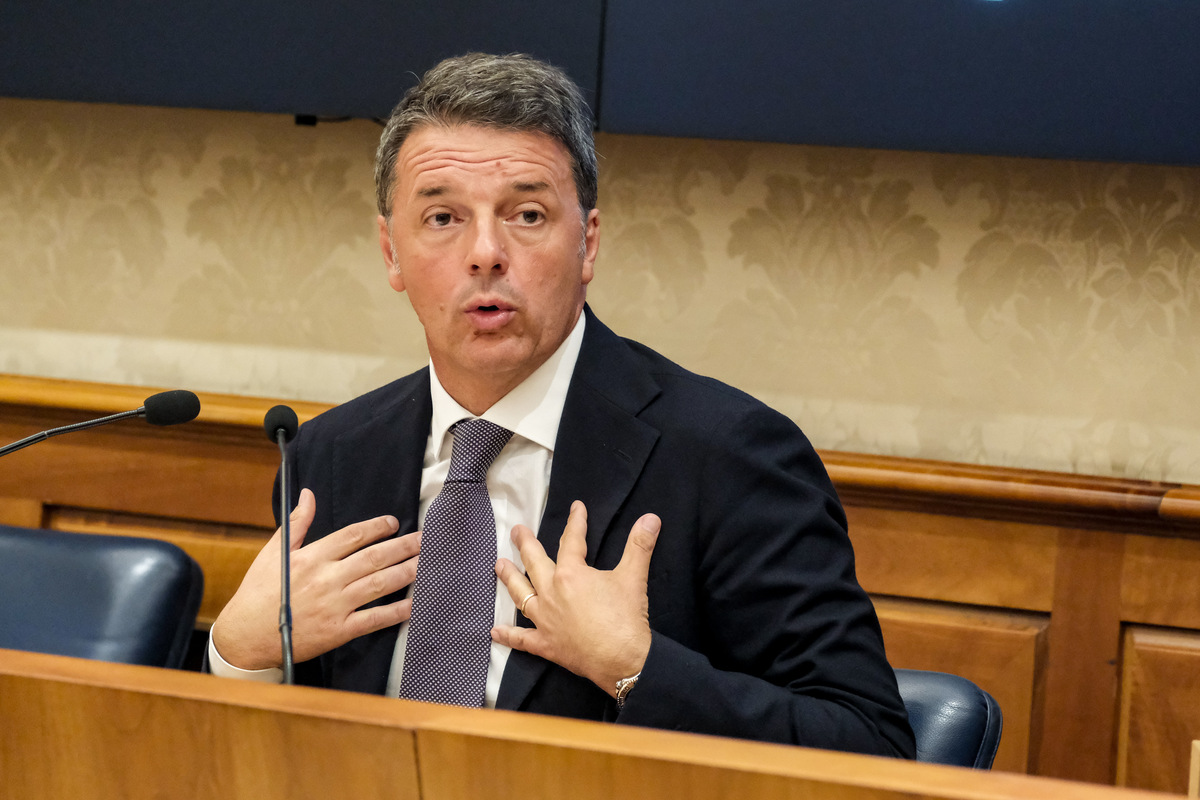 Matteo Renzi, conferenza stampa alla Camera