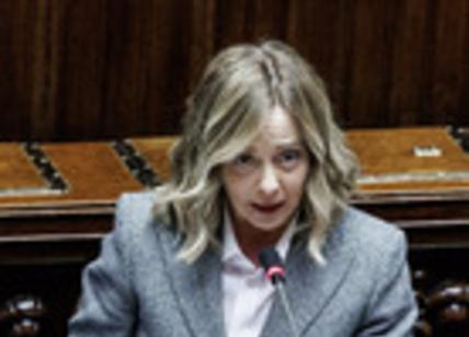 Sondaggi, Meloni con FdI cala ancora. Sale il M5s