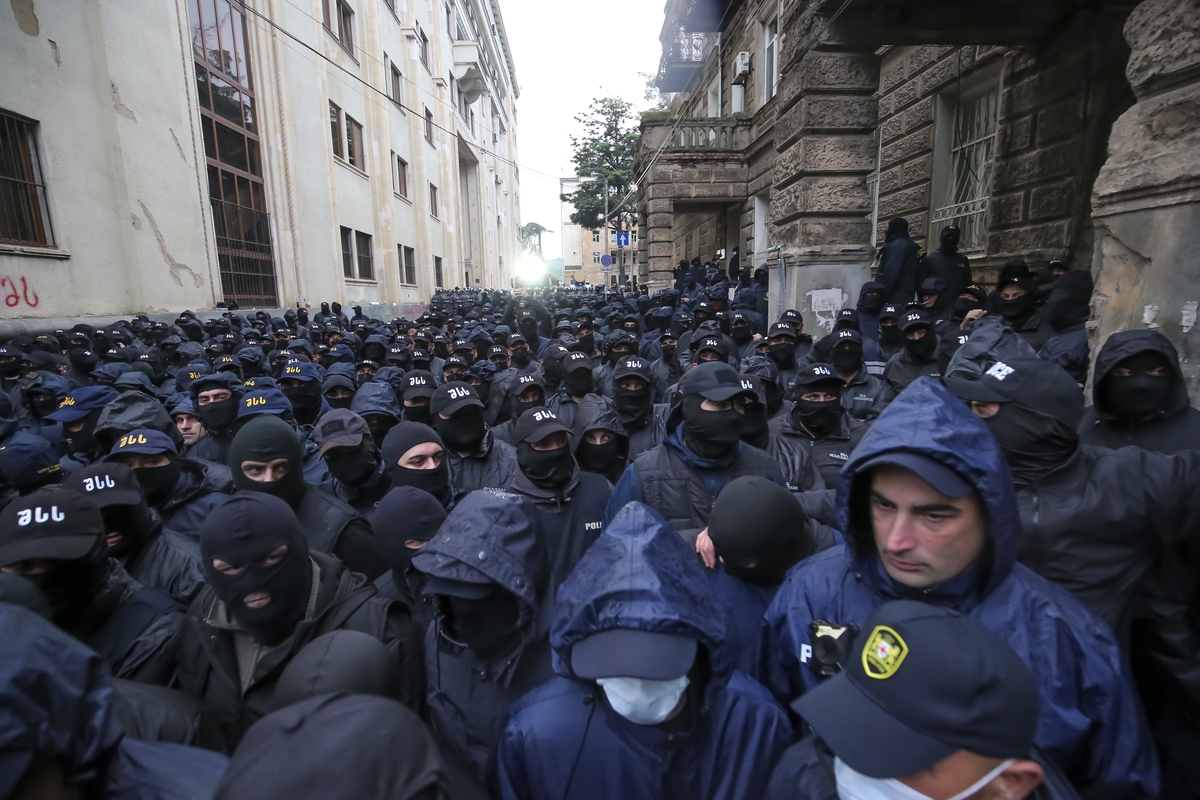 Proteste in Georgia contro la legge antieuropea