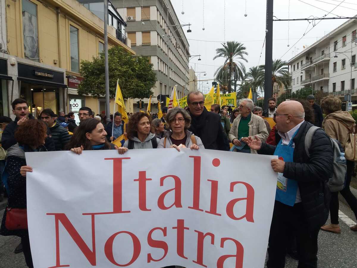 A Messina un corteo per dire NO al ponte sullo Stretto