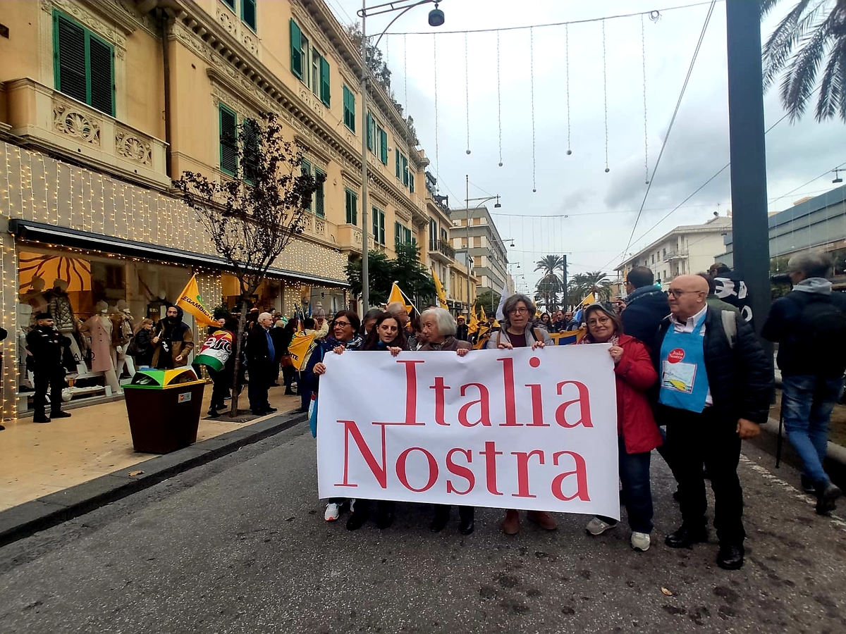 A Messina un corteo per dire NO al ponte sullo Stretto