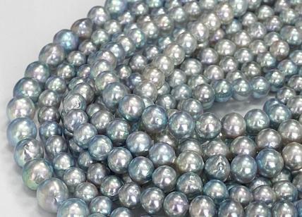 Contrabbando di 14 chili di perle dalla Svizzera a Milano: denunciato