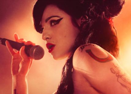 Back to Black, il film su Amy Winehouse salva il box office italiano in crisi