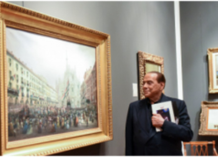 Berlusconi, i quadri mangiati dai tarli. La pazza idea degli eredi: un falò