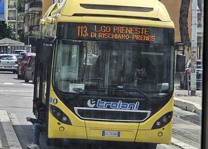 Trasporti Roma, l'apocalisse: autisti privati verso Atac, periferie senza bus
