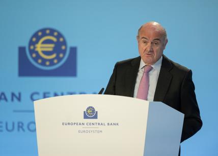 Bce: “La crescita proseguirà nel 2023". Calo record nella domanda di prestiti