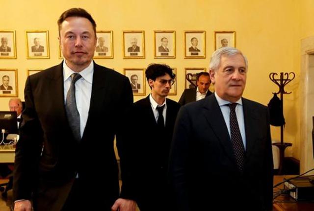 Elon Musk e Antonio Tajani