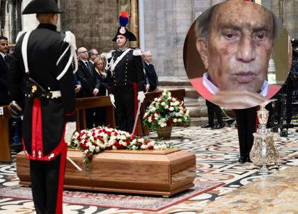 Funerali di Berlusconi: l'epico sbrocco di Fede contro l'autista e... Alfredo