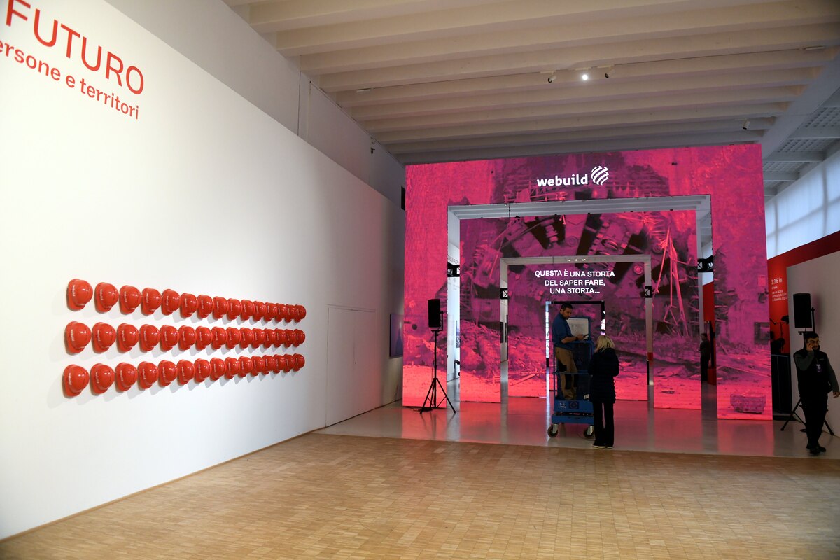 Webuild e Triennale Milano, inaugurata la mostra “Costruire il Futuro”