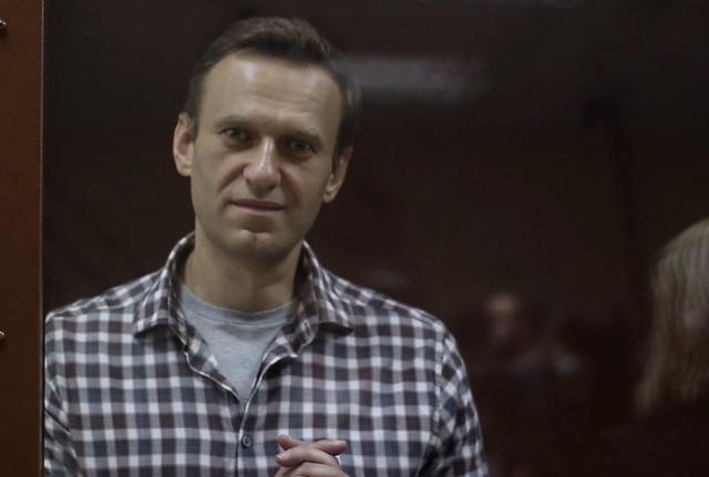 Alexey Navalny, il più noto oppositore di Vladimir Putin, morto improvvisamente a 47 anni il 16 febbraio in una colonia penale russa. Per il presidente Joe Biden, il responsabile è lo stesso Putin.