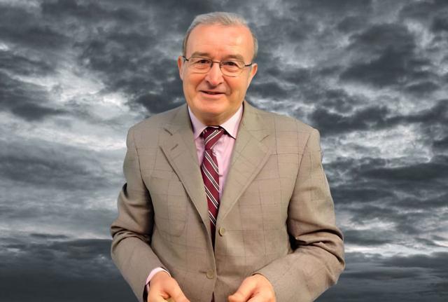 Meteo, le previsioni di Giuliacci: “Ecco dove non pioverà a Pasqua”. E sull'estate: “Caldo estremo, alghe nel mare e squali”