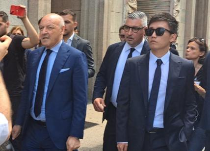 Berlusconi, tutti i vip ai funerali: Zhang, Pascale, D'Urso... GALLERY