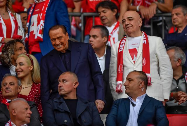 Silvio Berlusconi e Adriano Galliani (foto Lapresse)