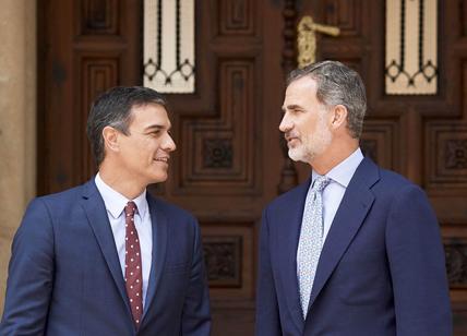 Spagna, il re incarica il socialista Sánchez di formare il nuovo governo