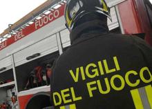 Roma, crolla il controsoffitto di una scuola. Sul posto i vigili del fuoco, controlli della stabilità del tetto Roma, crolla il controsoffitto di una scuola. Sul posto i vigili del fuoco, controlli della stabilità del tetto