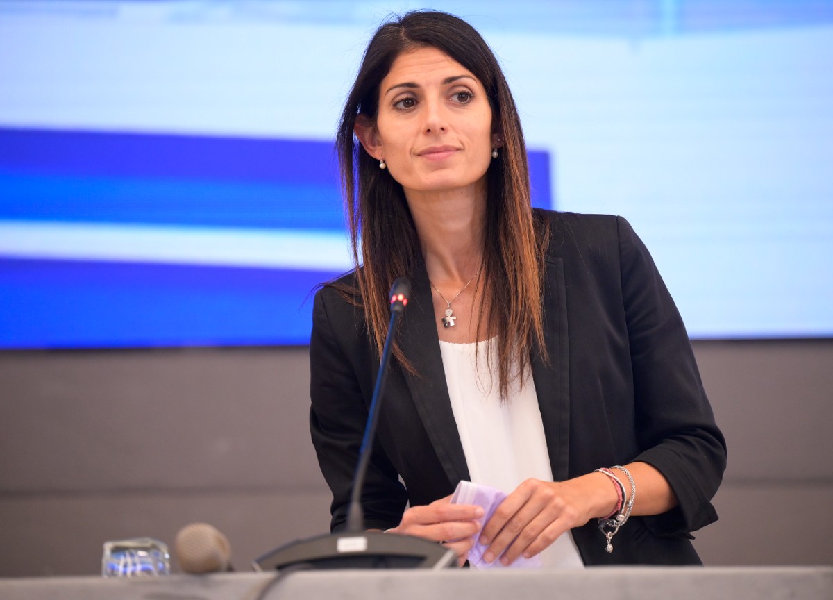 Virginia raggi