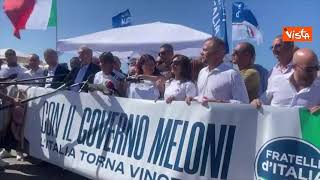 Al via campagna FdI sotto ombrellone, a Ostia Donzelli lancia