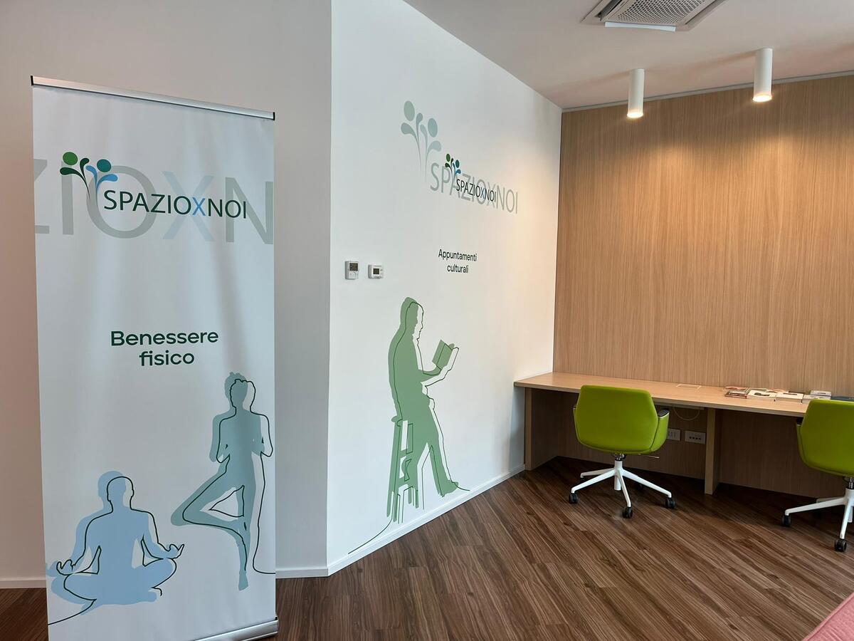 Intesa Sanpaolo lancia SPAZIOXNOI, un luogo di socialità per gli over 65