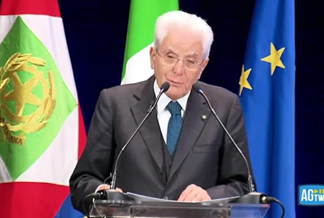 Scontro governo-magistratura, il monito di Mattarella: le istituzioni non si limitino a visioni di parte