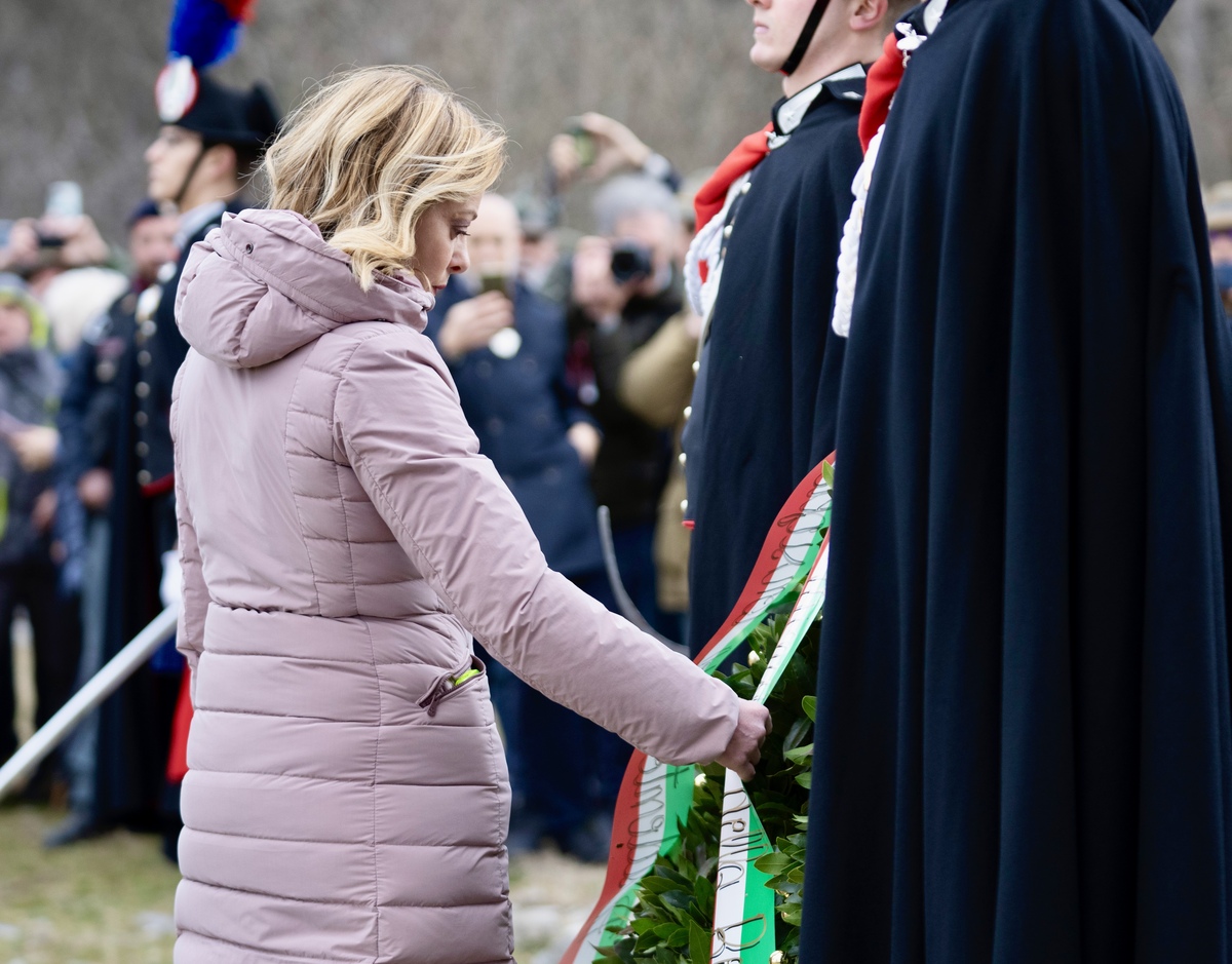 Giorgia Meloni foibe Basovizza