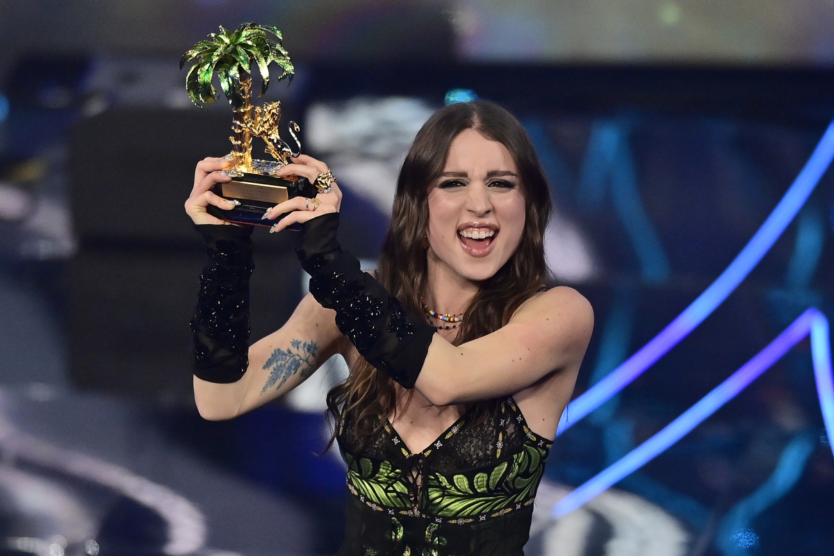 Angelina Mango vince la 74 edizione di Sanremo 