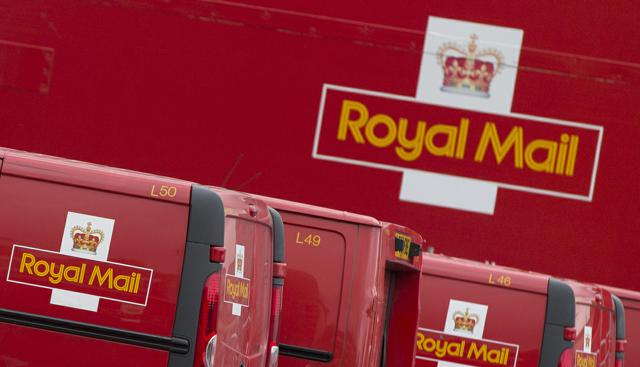 Il governo inglese spacchetta Royal Mail: le Poste di Sua maestà passano sotto il controllo del ceco Daniel Kretinsky