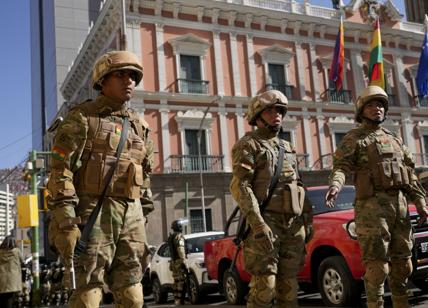 Bolivia, fallito il golpe. Carri armati per sfondare il palazzo presidenziale